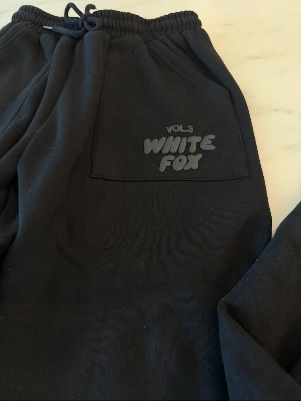 White fox black sweatshirt and jogger set GUC XS S - Picture 3 of 8